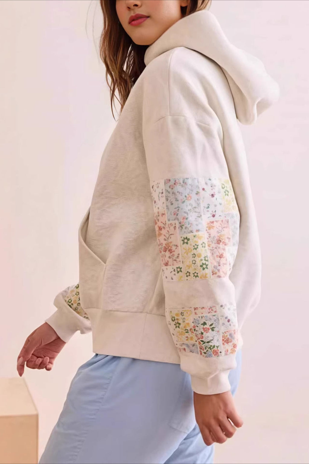 Floral Applique Pullover Hoodie
