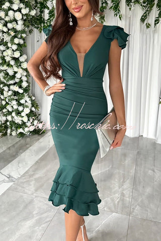 Vestido midi formal fruncido con detalle de volantes escalonados Gala Ready 