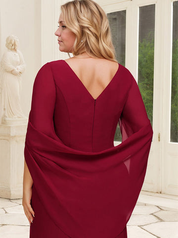 Vestido de gasa para madre de la novia con escote barco, corte trompeta/sirena, largo hasta el suelo, con pliegues 