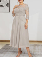 A-Linien-Kleid mit U-Boot-Ausschnitt, Illusion-Detail, Teelänge, Chiffonspitze, Perlenstickerei und Pailletten für die Mutter der Braut