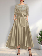 A-Linien-Kleid mit asymmetrischem Ausschnitt, Illusion-Effekt, Satinspitze und Schleife für die Mutter der Braut