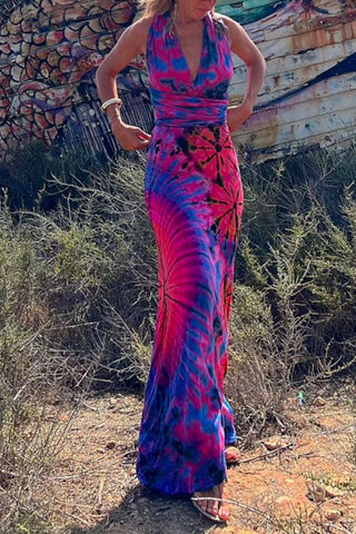 Vestido largo de corte A con escote en V, espalda cruzada y efecto tie dye de Meridress