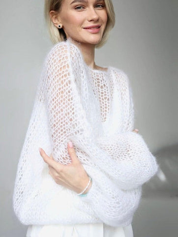 DINARA SWEATER