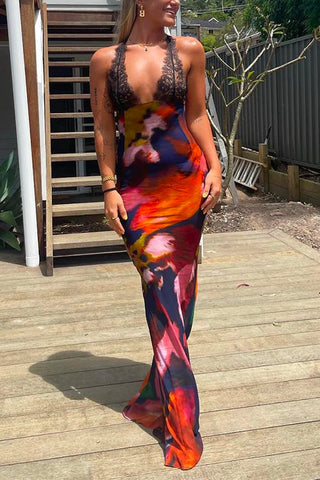 Meridress Rückenfreies, figurbetontes Maxikleid mit V-Ausschnitt und Spitzenbesatz