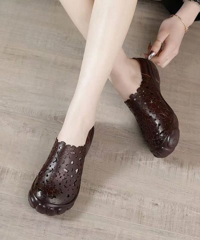 Zapatos planos blancos cómodos para mujer con aberturas 
