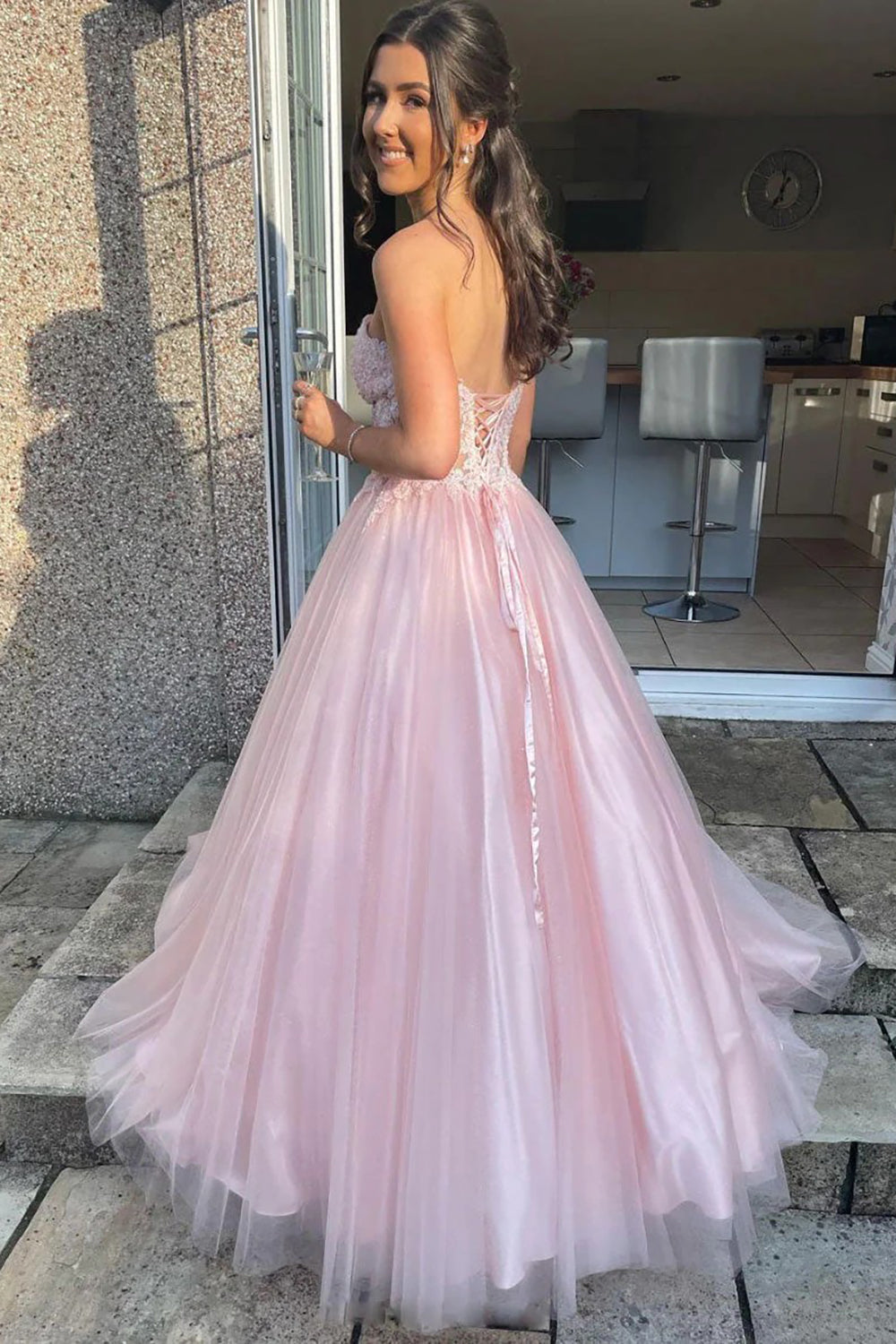 A-Linien-Abendkleid mit herzförmigem Herzausschnitt und Applikationen