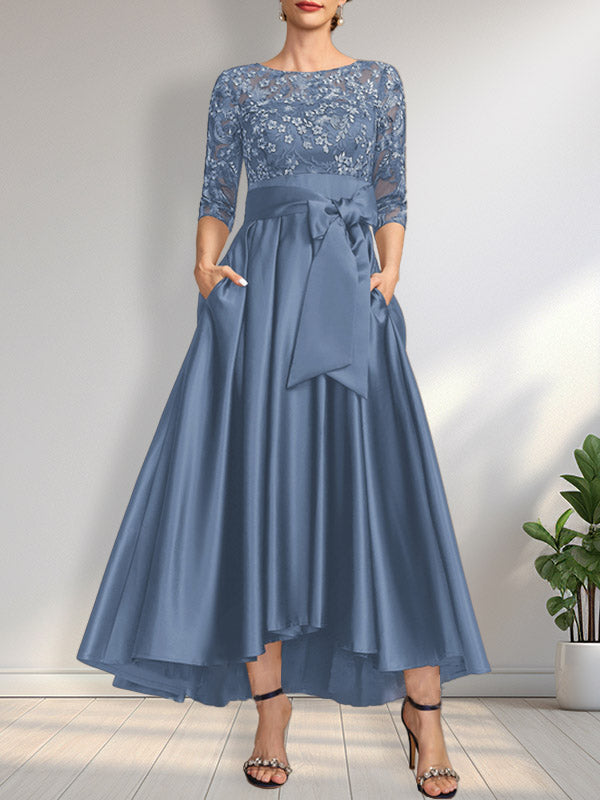 A-Linien-Kleid mit asymmetrischem Ausschnitt, Illusion-Effekt, Satinspitze und Schleife für die Mutter der Braut