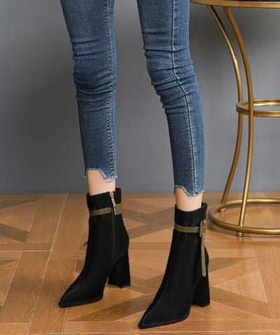 Elegante schwarze Kunstleder-Spleißstiefel mit spitzer Spitze 