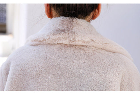 Korallenroter Wintermantel 