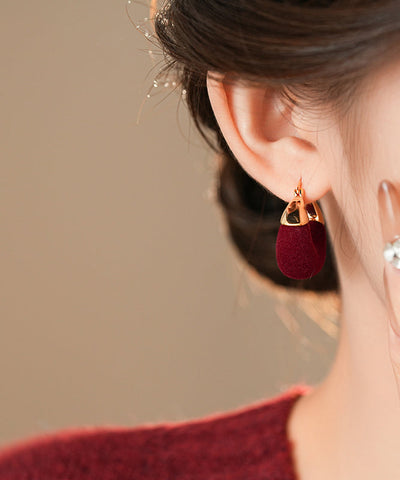 Pendientes de aro en forma de U con flocado de aleación de cobre rojo Vogue 