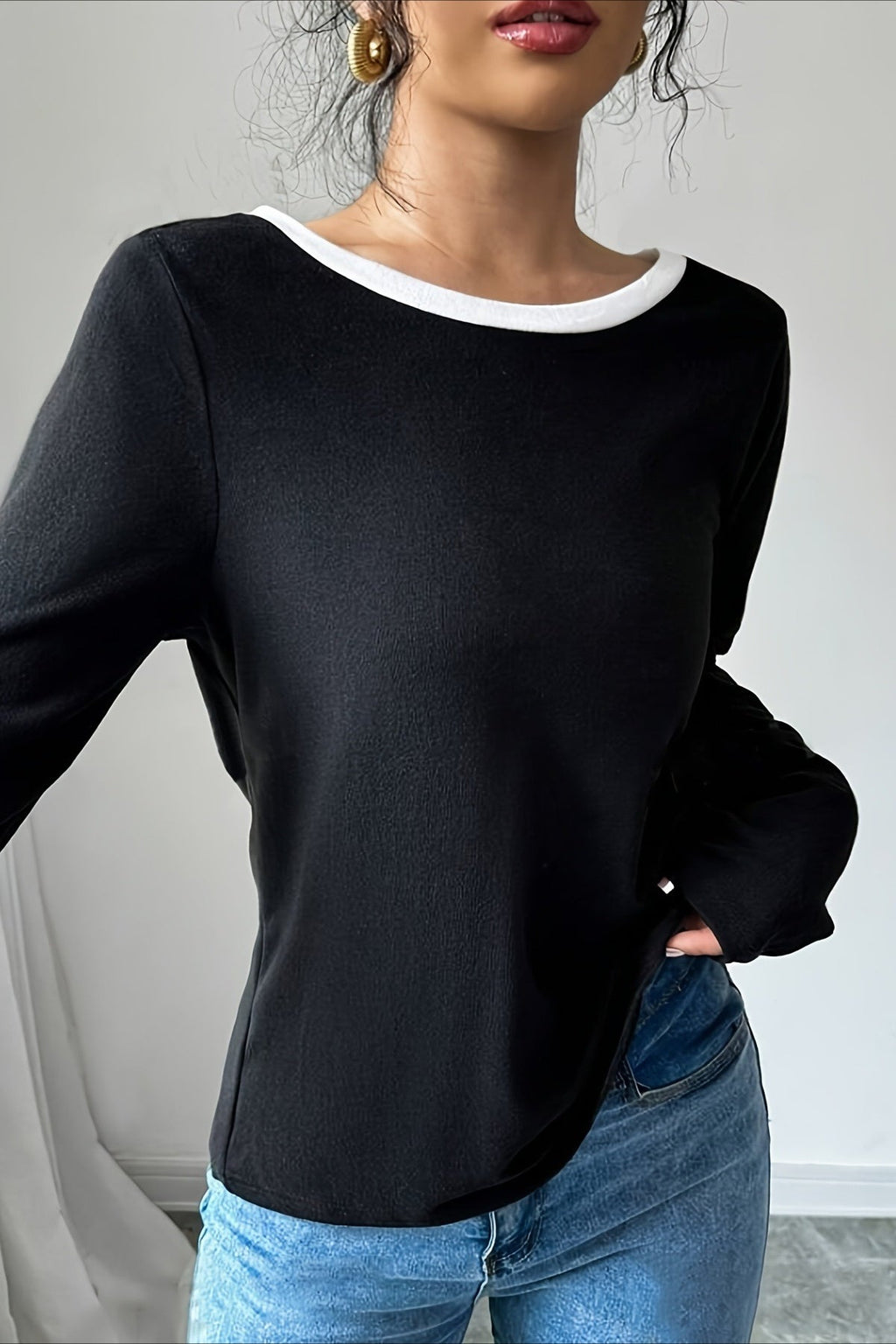 Bow Back Loose Casual Long Sleeve Tee