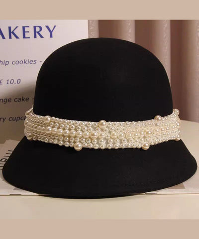 Elegante sombrero de cubo de lana negro hecho a mano con cuentas de clavos 