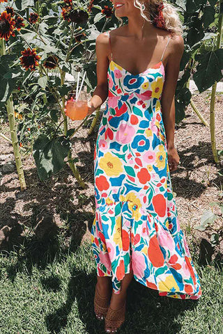 Vestido largo con cuello en V y tirantes finos con estampado floral de Meridress