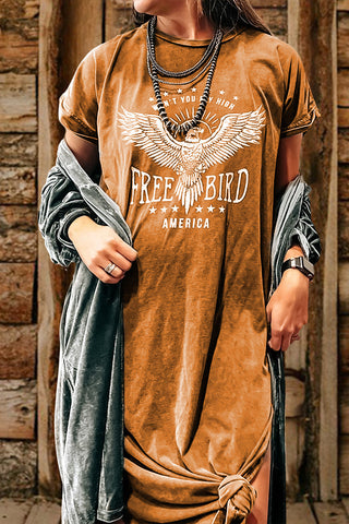 Vestido de camiseta de pájaro gratis 