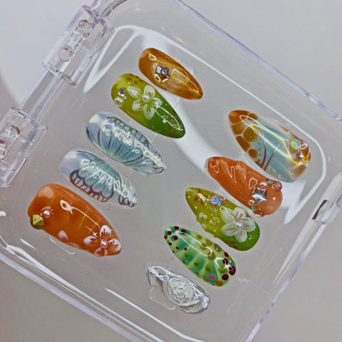 Butterfly and RoseCarefully designed pure handmade press-on gel nails