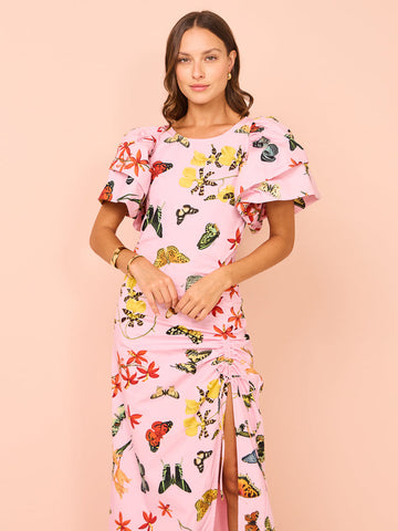 Vestido largo con abertura y cordón, mangas abullonadas y estampado de mariposas 