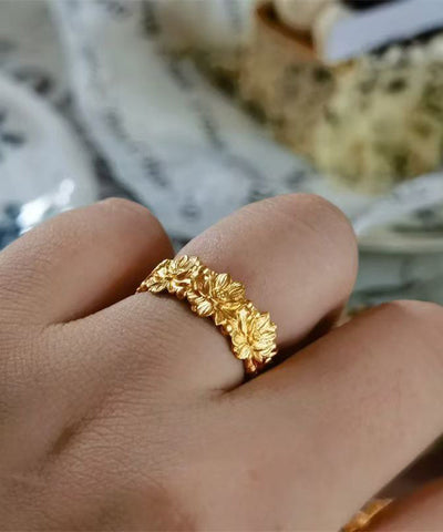 Anillos de rosa dorados en plata de ley con diseño original 