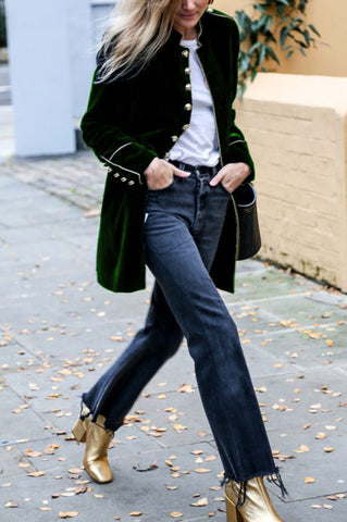 Bohemian Rhapsody – Zweireihiger Mantel mit Klappe aus Samt 