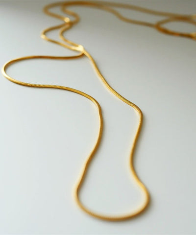 Einzigartige doppellagige Pulloverkette aus goldenem Edelstahl 