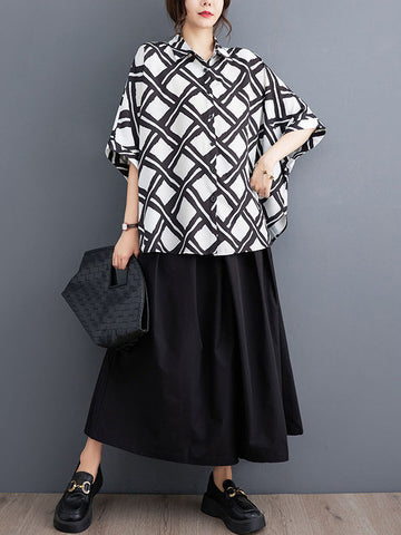 Blusas y camisas con solapas estampadas a cuadros con botones altos y bajos y mangas murciélago 