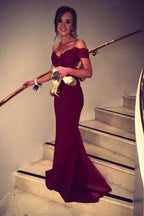 Encantador vestido de fiesta largo de sirena burdeos con hombros descubiertos, vestido de fiesta