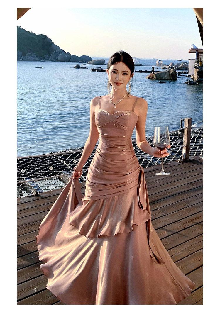 Grünes, langes Satin-Partykleid mit Meerjungfrauen-Trägern, grünes Satin-Abendkleid/Ballkleid