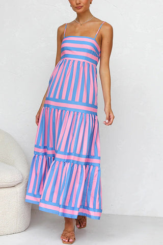 Vestido midi de corte A con bolsillos fruncidos en la espalda y estampado de rayas Beachy Dreams 