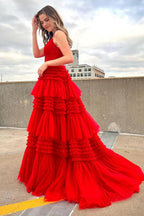 Vestido de fiesta largo rosa con tirantes finos y corte en A y abertura