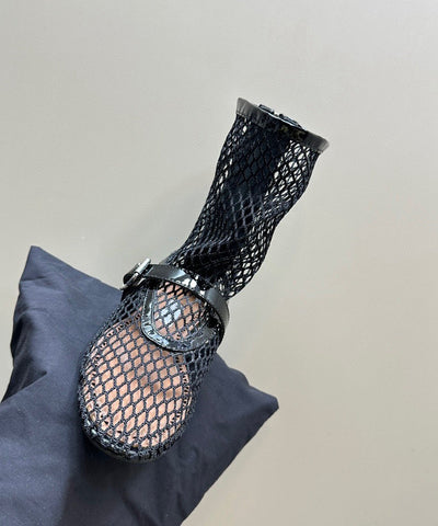 Boho Schwarze, ausgehöhlte, atmungsaktive Mesh-Stiefel mit Schnallenriemen 