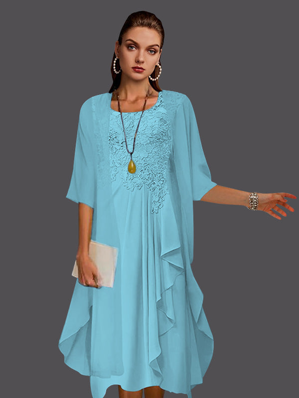 Zweiteiliges, ärmelloses A-Linien-Kleid aus Chiffonspitze mit Faltenapplikationen 
