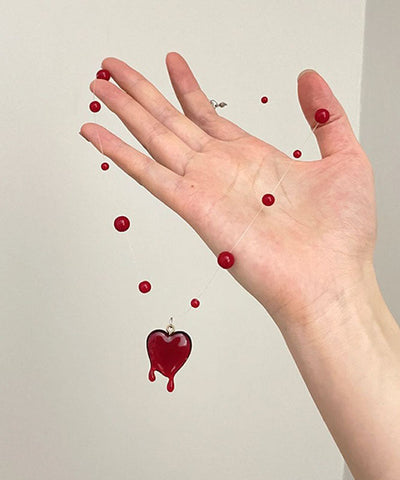 Moderne Halskette mit Anhänger „Love“ aus Mulberry-Legierung 