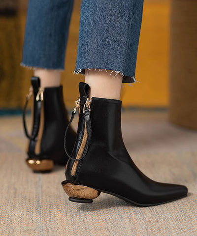 Edle schwarze Stiefel mit Reißverschluss und spitzer Zehenpartie 