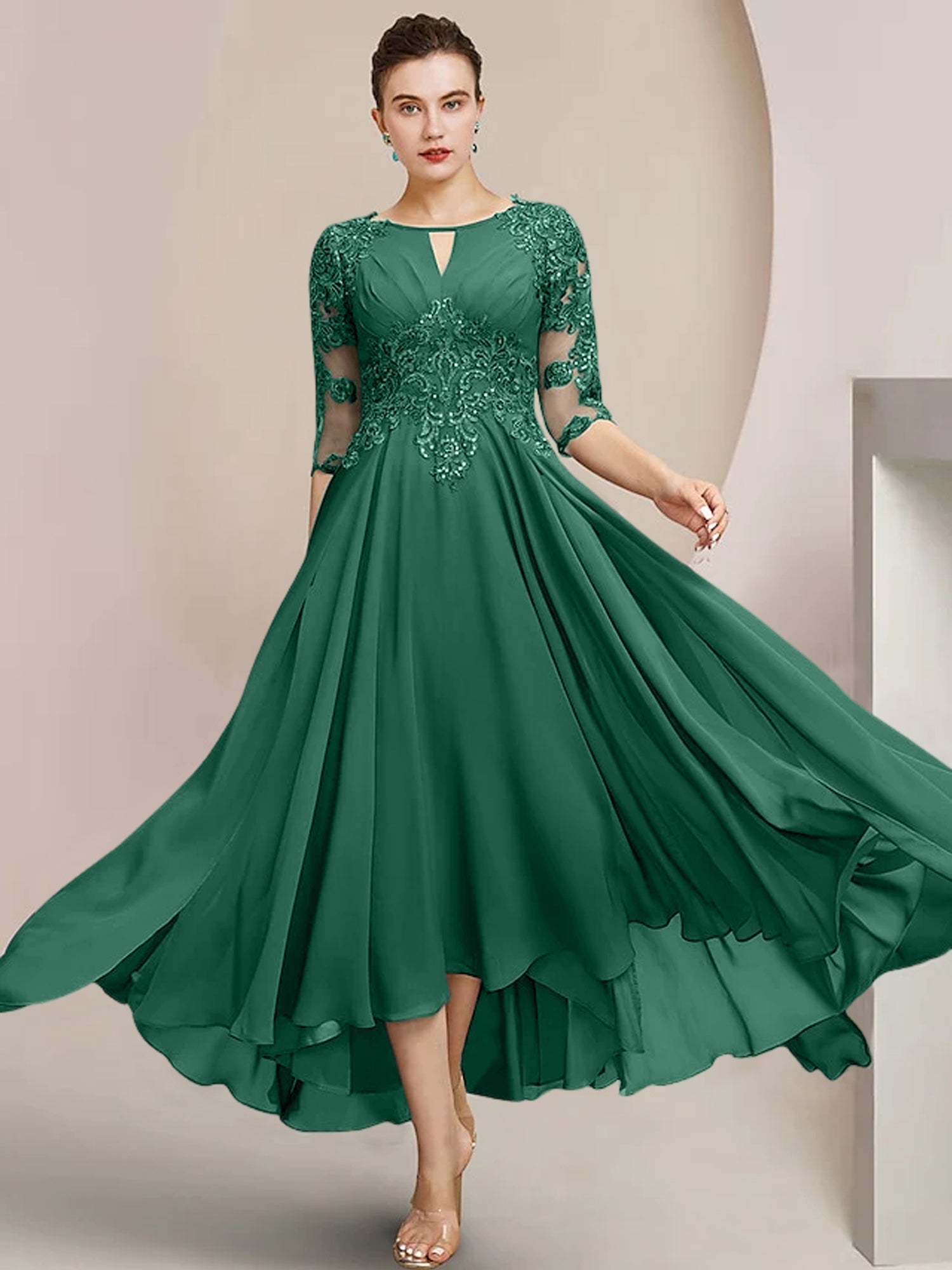 Vestidos de madre de la novia de corte A/princesa con escote redondo y largo hasta la rodilla 