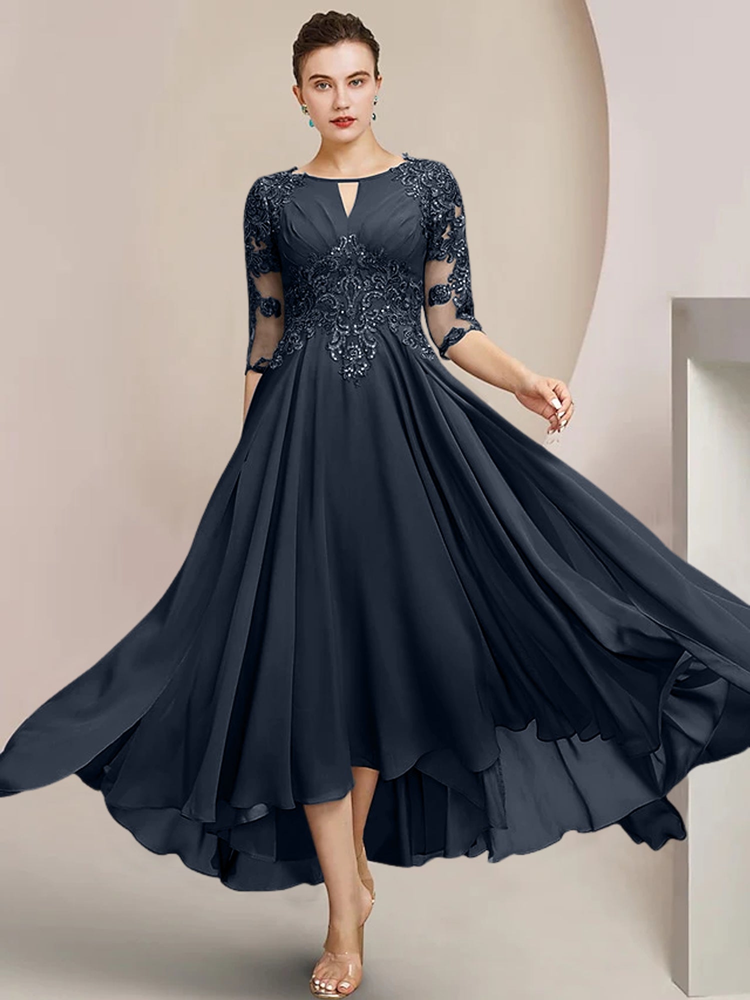 Vestidos de madre de la novia de corte A/princesa con escote redondo y largo hasta la rodilla 