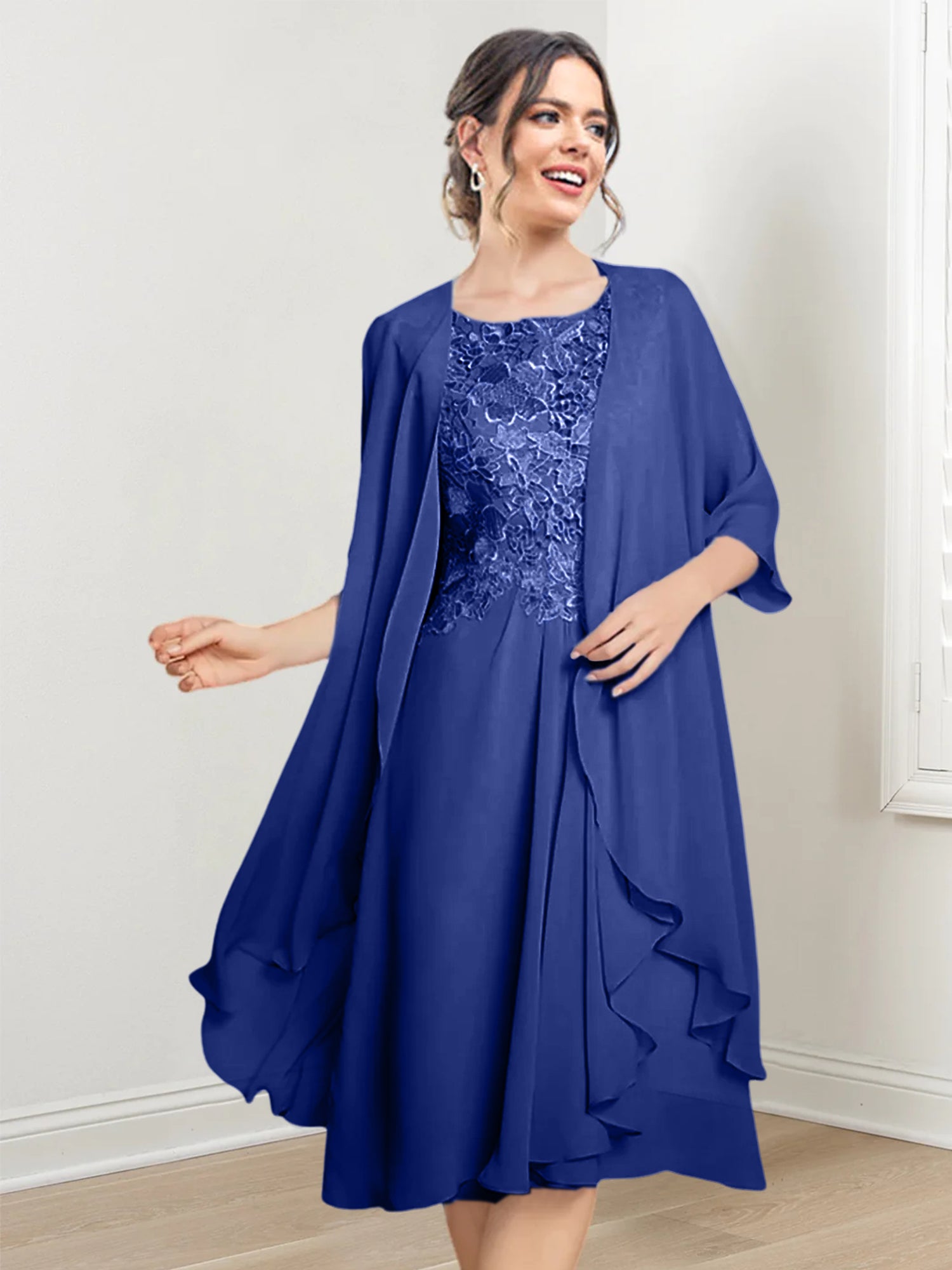 A-Linien-/Prinzessinnen-Kleider mit Rundhalsausschnitt und knielang für die Mutter der Braut 