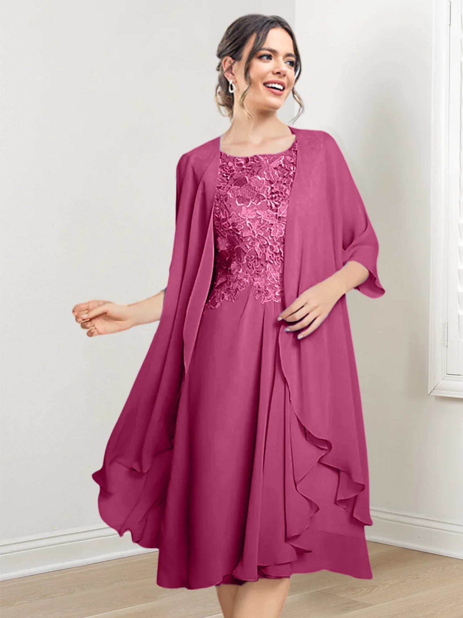 Vestidos de madre de la novia de corte A/princesa con escote redondo y largo hasta la rodilla 