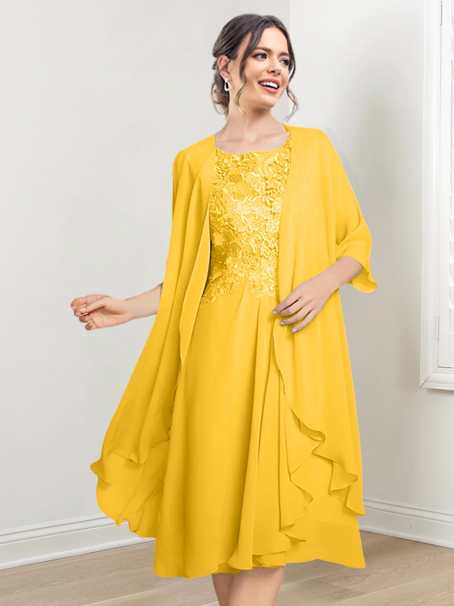 Vestidos de madre de la novia de corte A/princesa con escote redondo y largo hasta la rodilla 