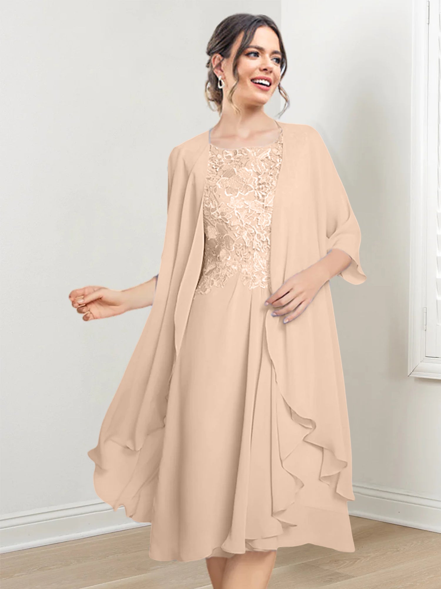Vestidos de madre de la novia de corte A/princesa con escote redondo y largo hasta la rodilla 