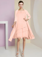 Vestidos de madre de la novia de corte A/princesa con escote joya y largo hasta la rodilla 