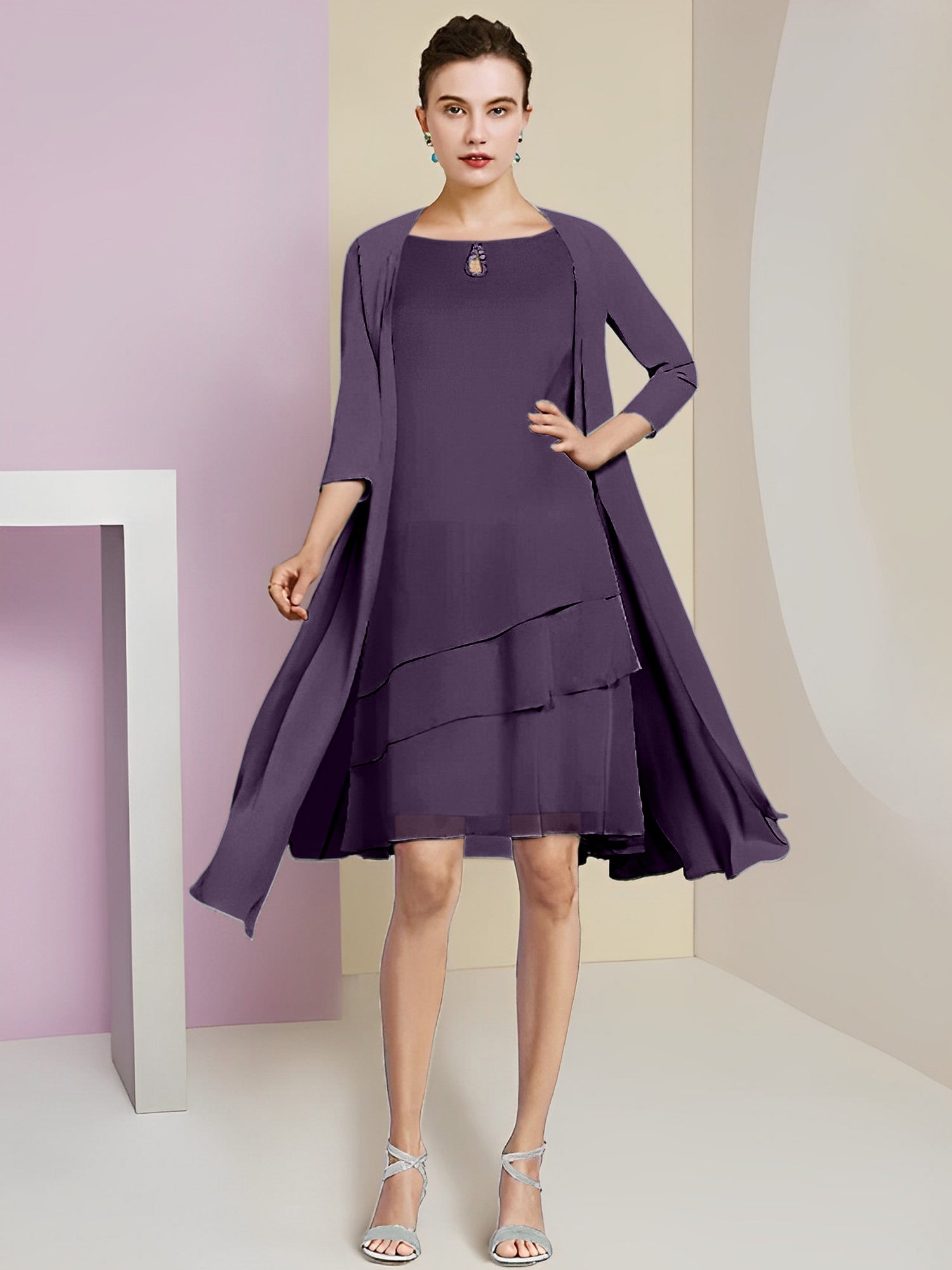 Vestidos de madre de la novia de corte A/princesa con escote joya y largo hasta la rodilla 