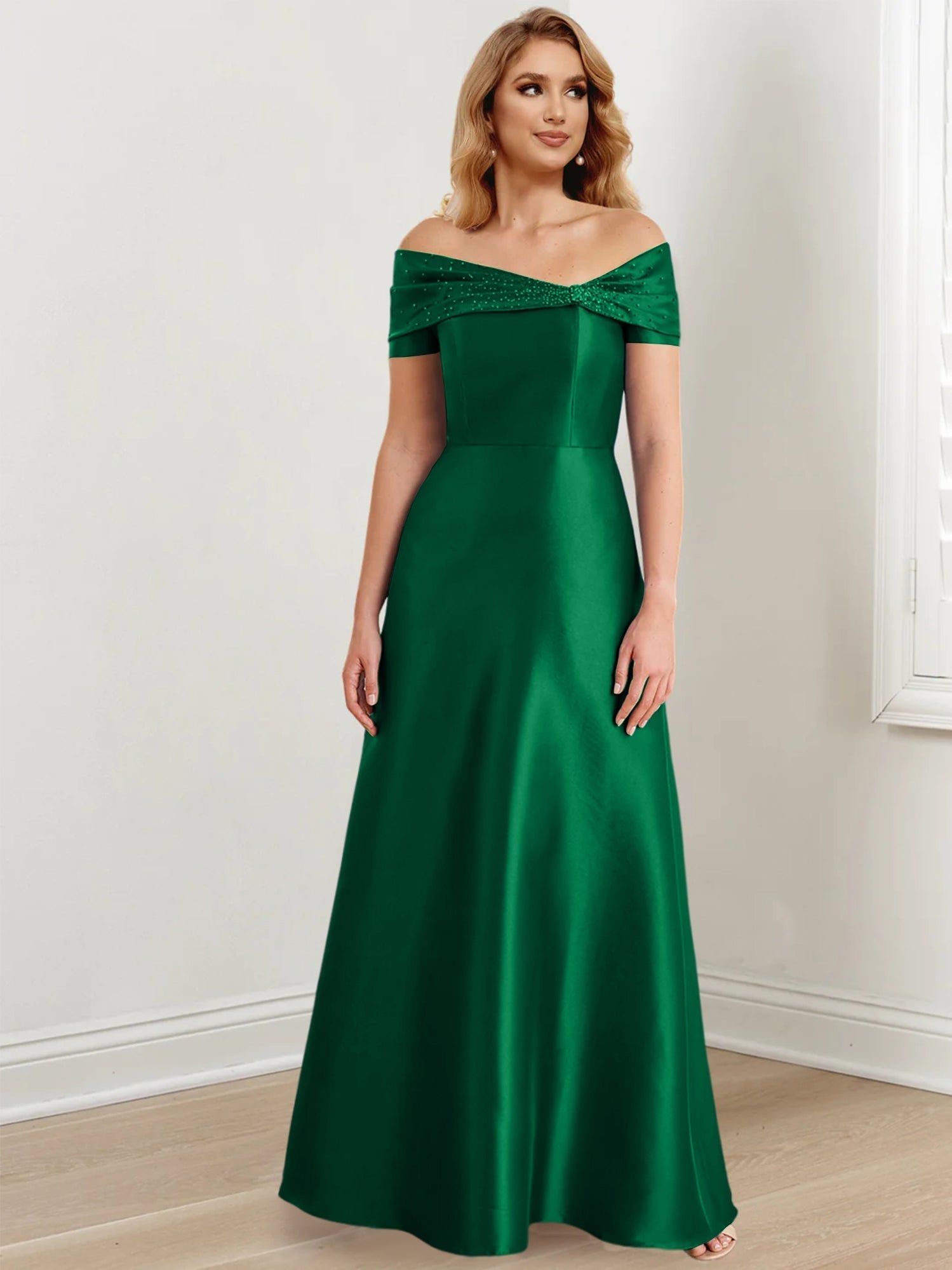 A-Linien-/Prinzessinnen-Kleid mit schulterfreiem Ausschnitt und bodenlang für die Mutter der Braut 