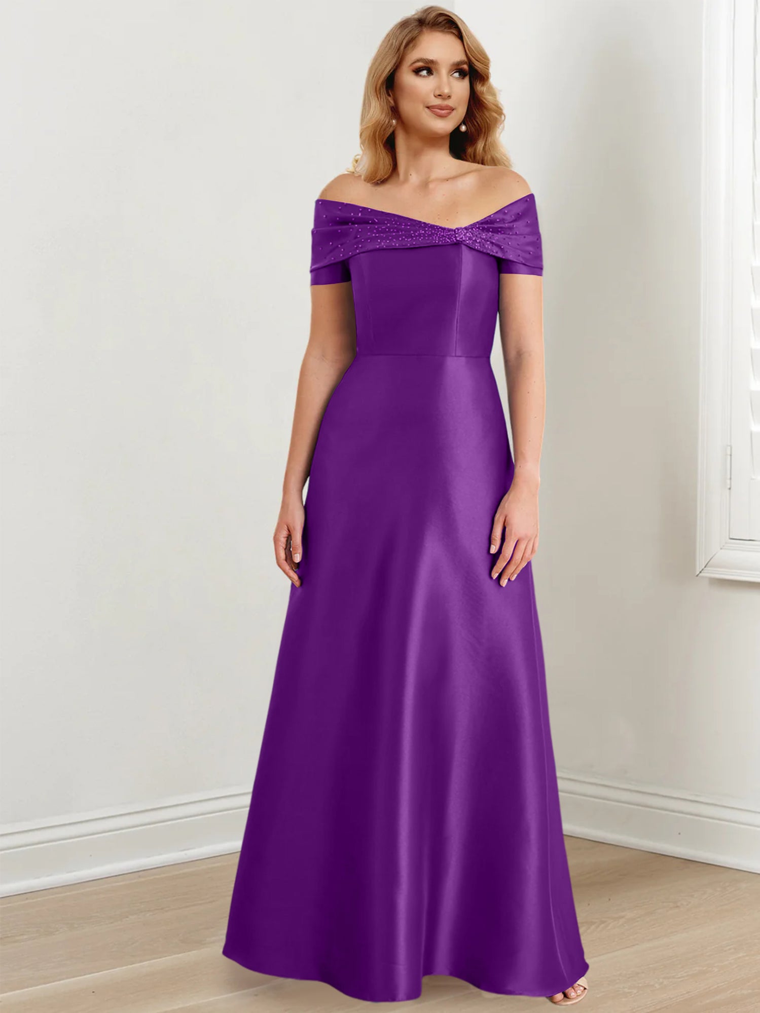 A-Linien-/Prinzessinnen-Kleid mit schulterfreiem Ausschnitt und bodenlang für die Mutter der Braut 