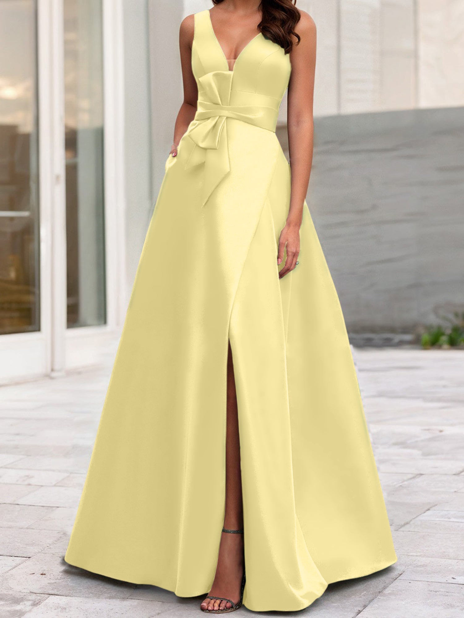 Vestidos de madre de la novia de corte A/princesa, escote en V, sin mangas, con abertura lateral 
