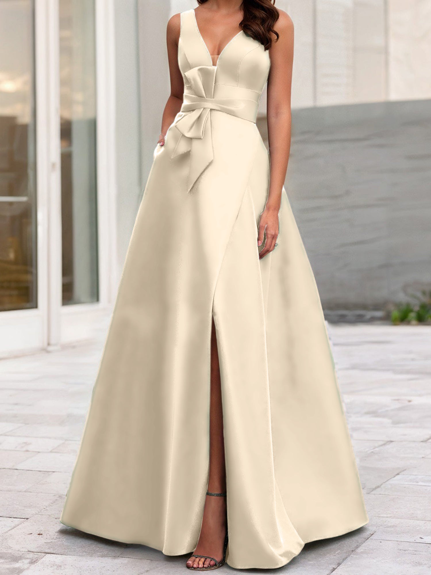 Vestidos de madre de la novia de corte A/princesa, escote en V, sin mangas, con abertura lateral 