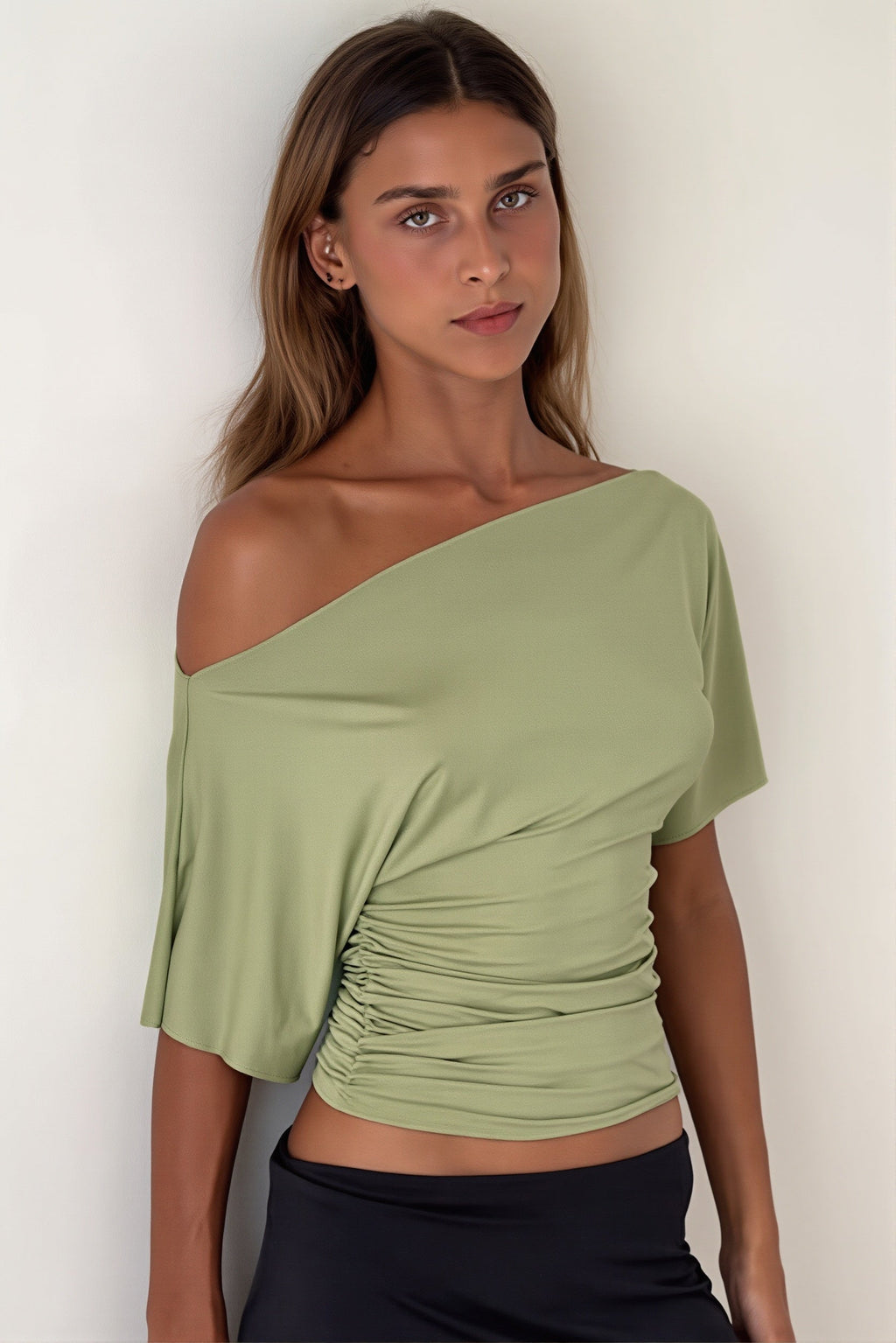 Ruched Off Shoulder Slim T-shirt