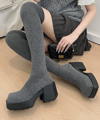 Nuevas botas hasta la rodilla de tacón grueso con empalme elegante de tejido de punto gris 