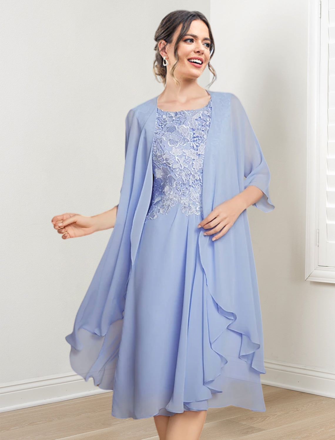 Vestidos de madre de la novia de corte A/princesa con escote redondo y largo hasta la rodilla 