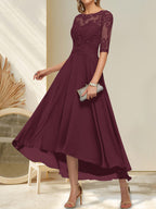 A-Linien-Kleid mit U-Boot-Ausschnitt, Illusion-Effekt, asymmetrischem Chiffon-Spitzenbesatz und Paillettenstickerei für die Mutter der Braut.