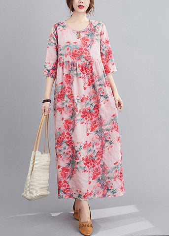 Vestido suelto de lino con cuello redondo y estampado original en rojo, media manga 