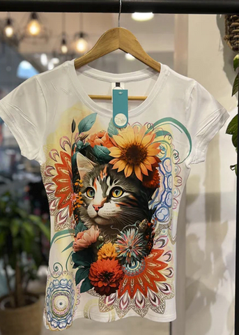 Round Neck Cat Print T-shirt
